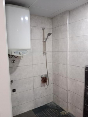 1+1 eşyalı havuzlu kiralık apart daire